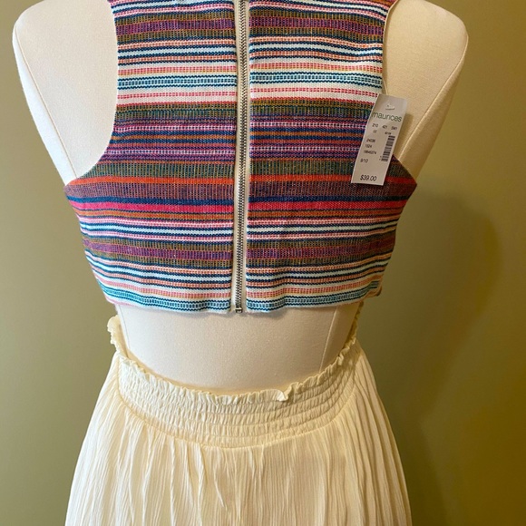 Sundress - Picture 2 of 7